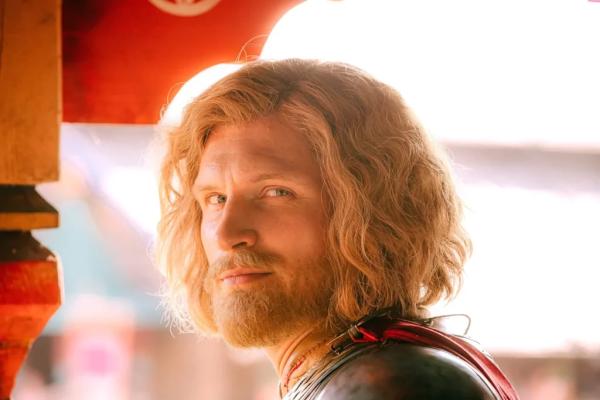 Как живет рослый красавец Кирилл Зайцев: Бросил море, был на родах жены, разбил не одно сердце Как живет рослый красавец Кирилл Зайцев: Бросил море, был на родах жены, разбил не одно сердце