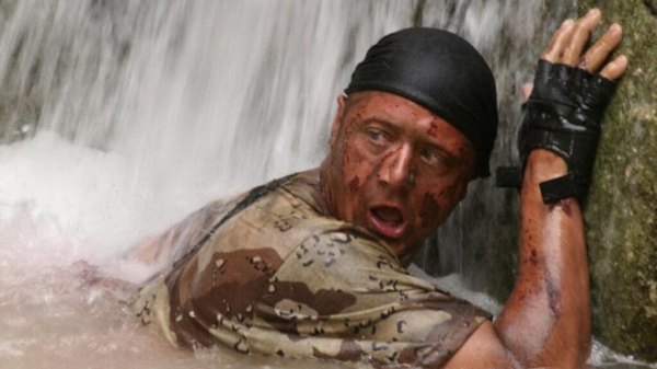 Макарова укусила змея, а ветераны КГБ научили выключать противника: Интересные факты о сериале &laquo;Офицеры&raquo;