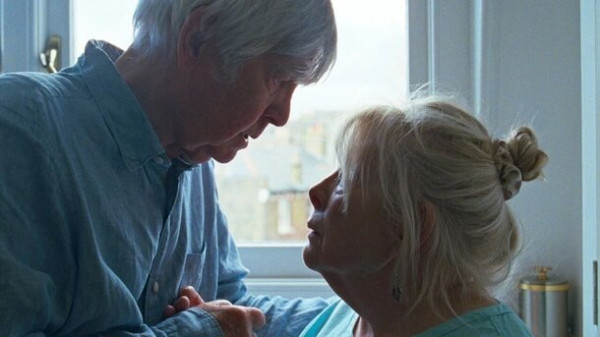 «Королева у моря»: Рецензия Киноафиши «Королева у моря»: Рецензия Киноафиши