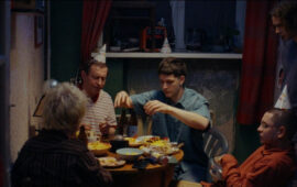 «Здесь был Юра»: Рецензия Киноафиши