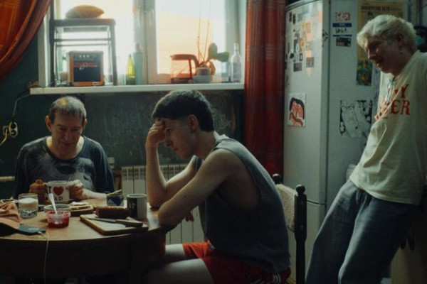 С российским кино все хорошо: 7 отечественных кинофестивальных хитов последних лет С российским кино все хорошо: 7 отечественных кинофестивальных хитов последних лет