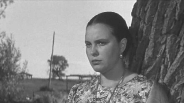 Мало снималась и не вышла замуж: печальная судьба одинокой актрисы Александры Дорохиной Мало снималась и не вышла замуж: печальная судьба одинокой актрисы Александры Дорохиной