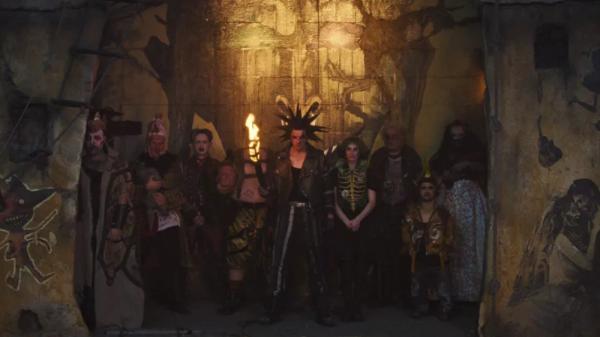 
                Магия в городе: 6 фильмов, где фантастика граничит с повседневностью             