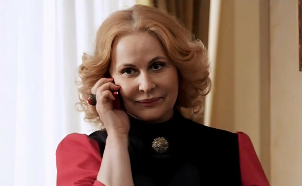 Разводы, страшный грех и долгожданный сын: что случилось с актрисой Мариной Куделинской