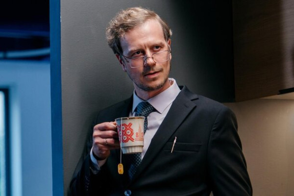 Главные премьеры марта: что смотреть на стримингах