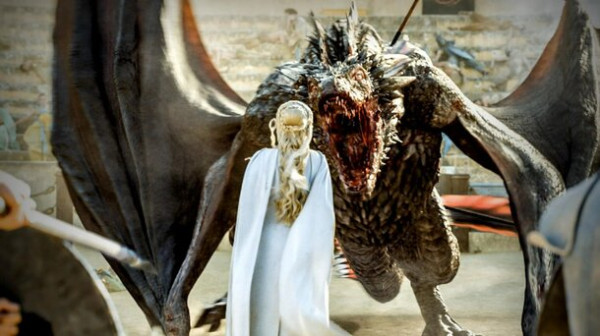 «Дюна» с драконами и королевской резней: по «Игре престолов» снимут полноценный фильм – выяснили все подробности «Дюна» с драконами и королевской резней: по «Игре престолов» снимут полноценный фильм – выяснили все подробности