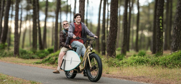 &laquo;Отпуск по семейным обстоятельствам&raquo;: Гнать, держать, смотреть и видеть