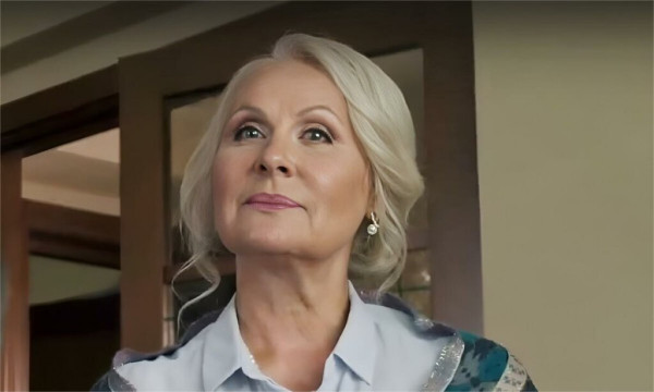 Разводы, страшный грех и долгожданный сын: что случилось с актрисой Мариной Куделинской