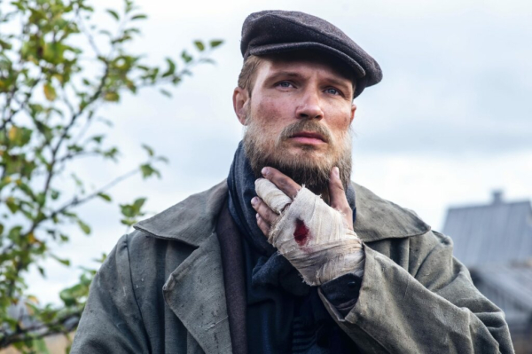 Как живет рослый красавец Кирилл Зайцев: Бросил море, был на родах жены, разбил не одно сердце Как живет рослый красавец Кирилл Зайцев: Бросил море, был на родах жены, разбил не одно сердце