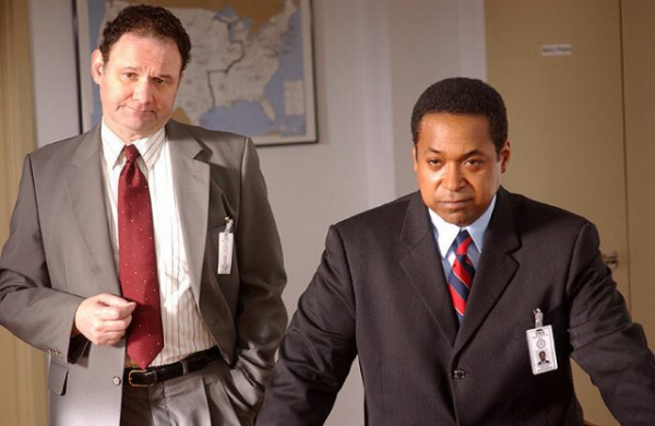 Топ-10 лучших сериалов в истории по мнению пользователей Топ-10 лучших сериалов в истории по мнению пользователей