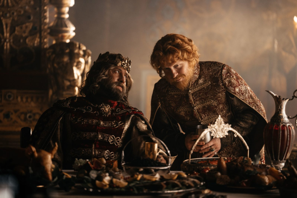 Невозможное возможно: как Сарик Андреасян экранизировал «Сказку о царе Салтане» Пушкина Невозможное возможно: как Сарик Андреасян экранизировал «Сказку о царе Салтане» Пушкина